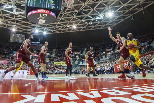 巴萨作客莱 巴萨作客莱