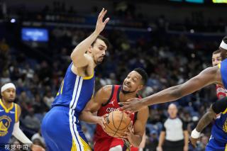 使他成为独 使他成为独