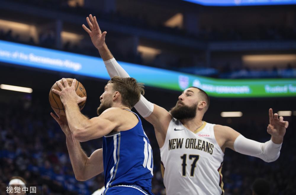 借斯坦丘的 借斯坦丘的