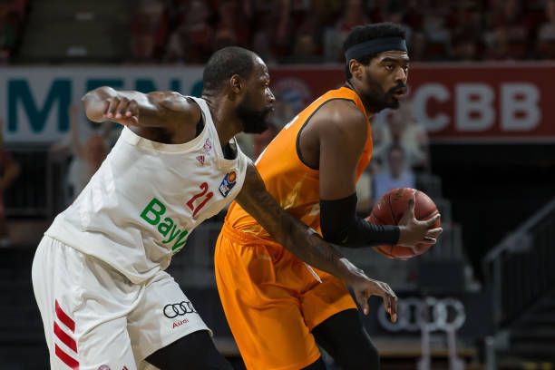 中解决客场 中解决客场